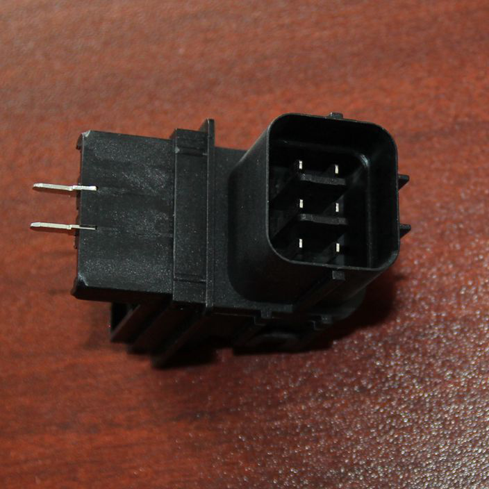 玻璃升降器插座